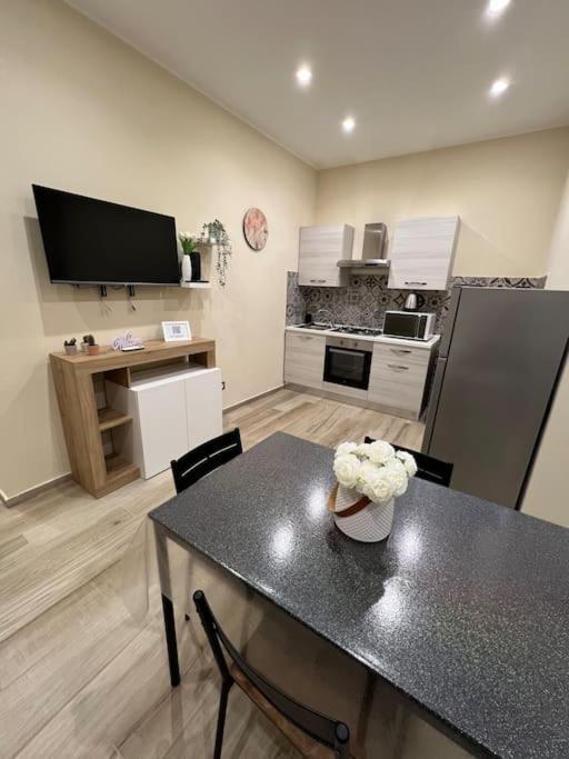 Apartament La Dimora Etnea Katania Zewnętrze zdjęcie