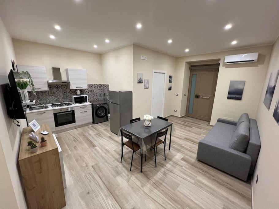 Apartament La Dimora Etnea Katania Zewnętrze zdjęcie